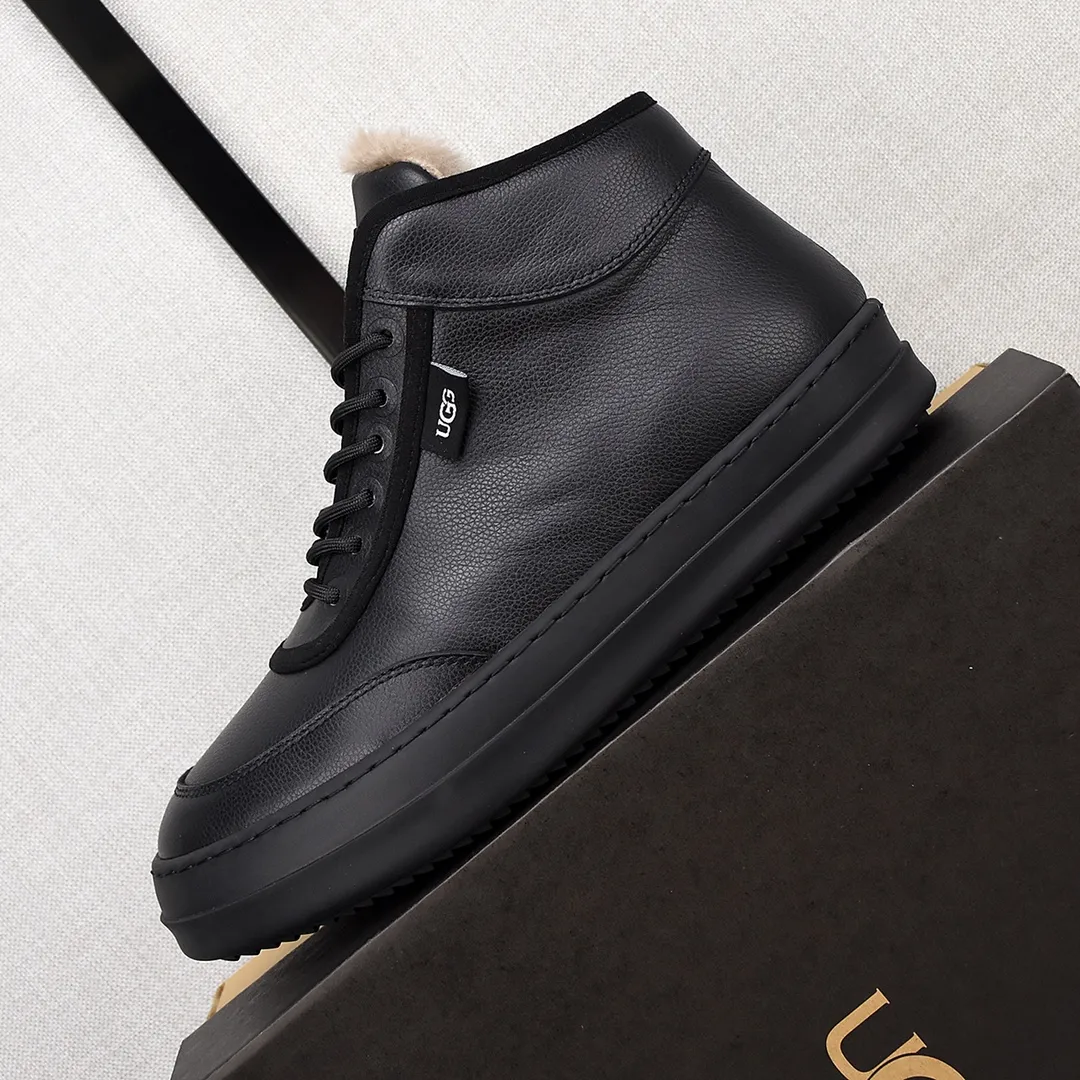 PP520👟👟👟【ugg】The upper is made of waterproof nubuck, real wool lining, and non-slip rubber sole. Warm and comfortable, a must-have in winter! Men's size 38-44 (custom-made size 45 is non-refundable).